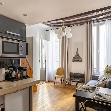 Appartamento Charming Flat, Center Of *